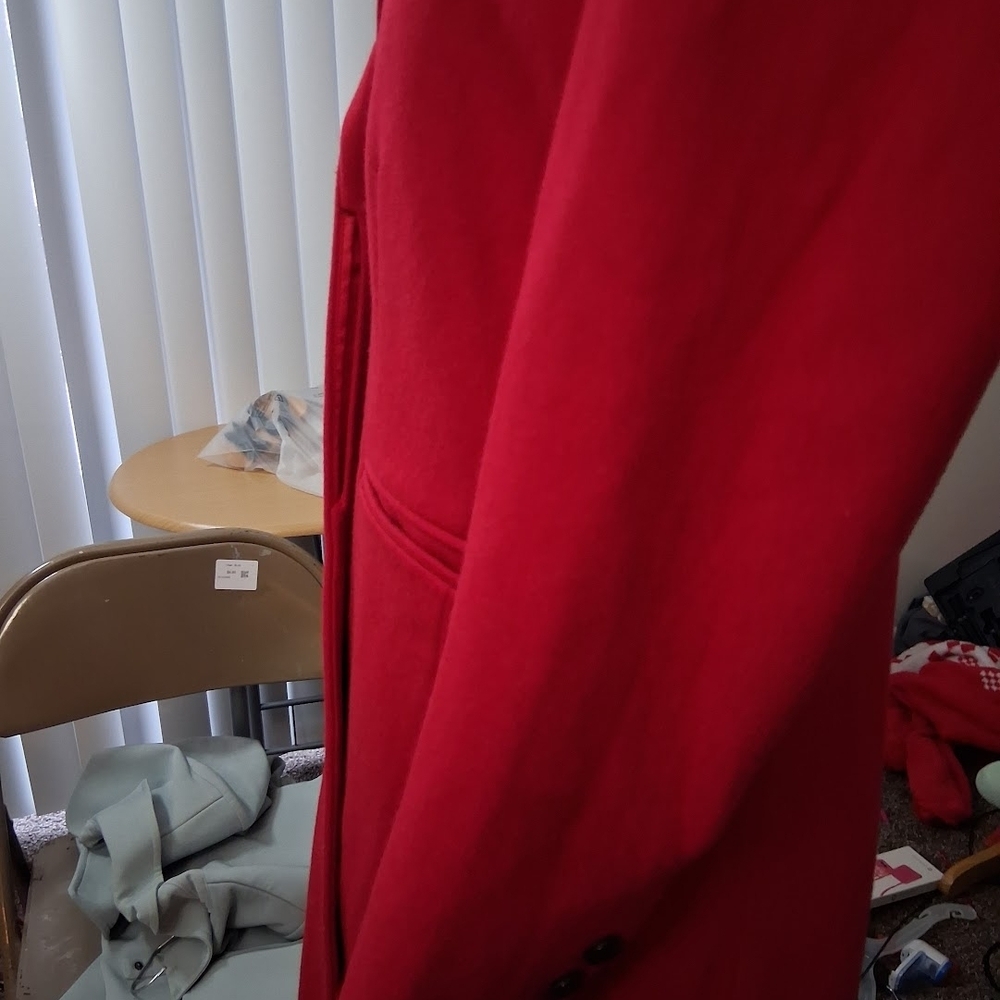 Liz Claiborne Bold Red Wool Coat - Picture 6 of 9